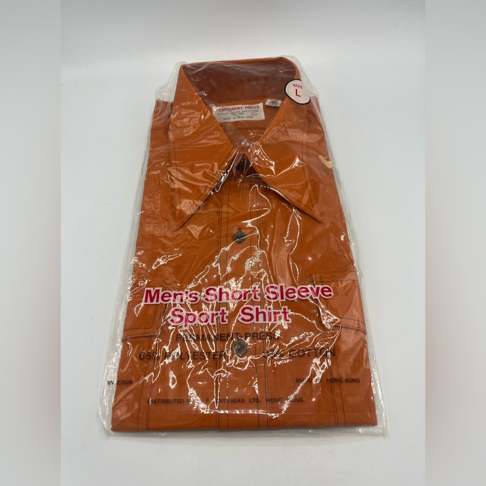 Vintage Men's Orange Short Sleeve Sport Shirt